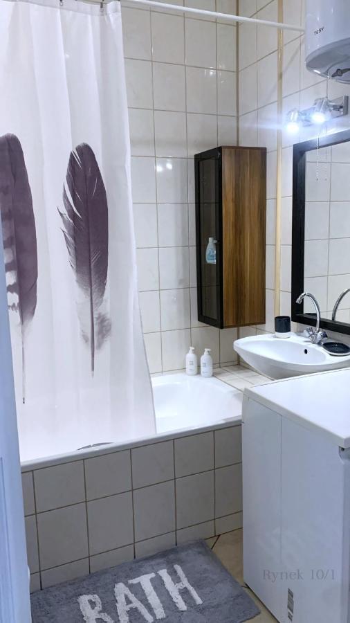 Rynekart Apartment Швидница Екстериор снимка