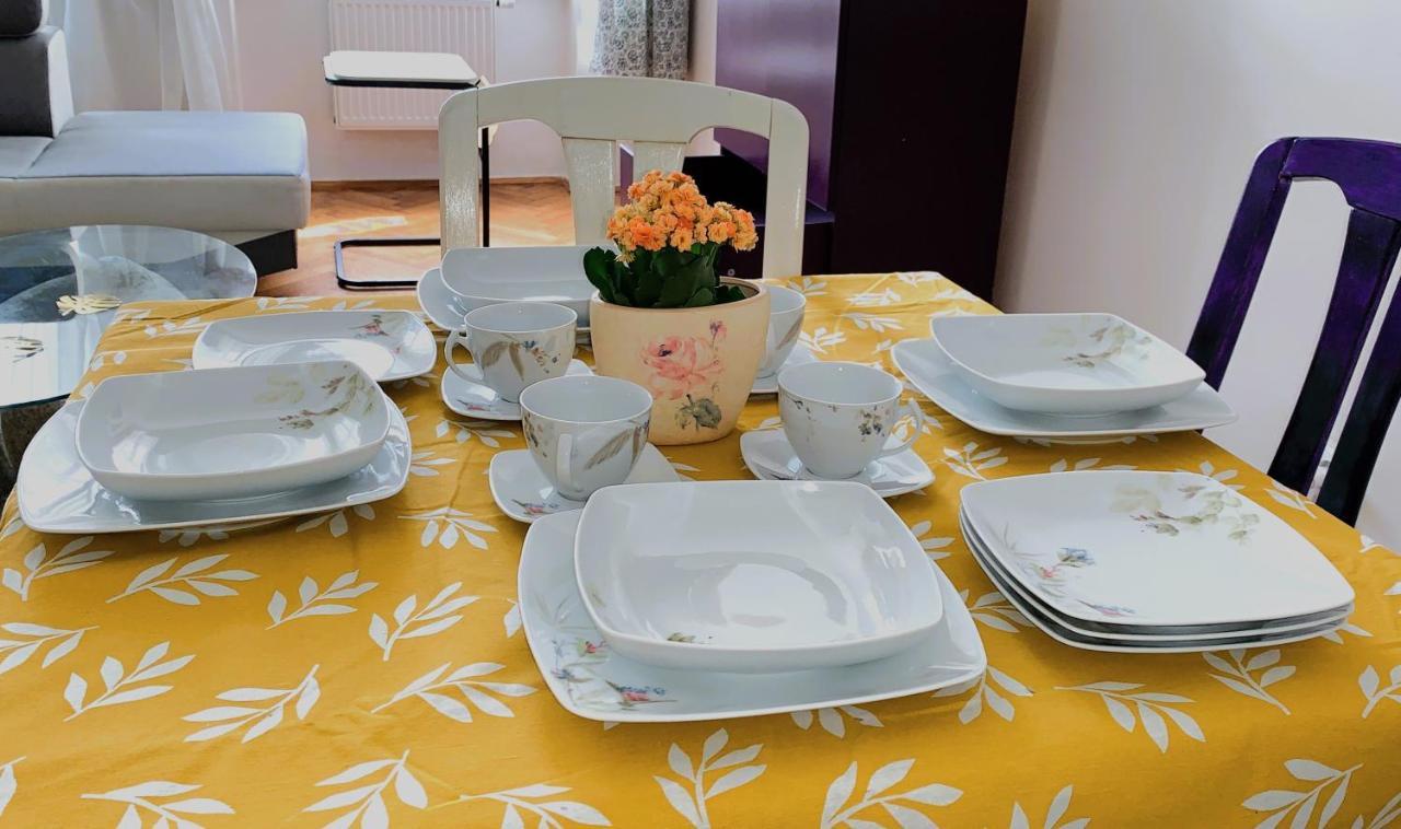 Rynekart Apartment Швидница Екстериор снимка