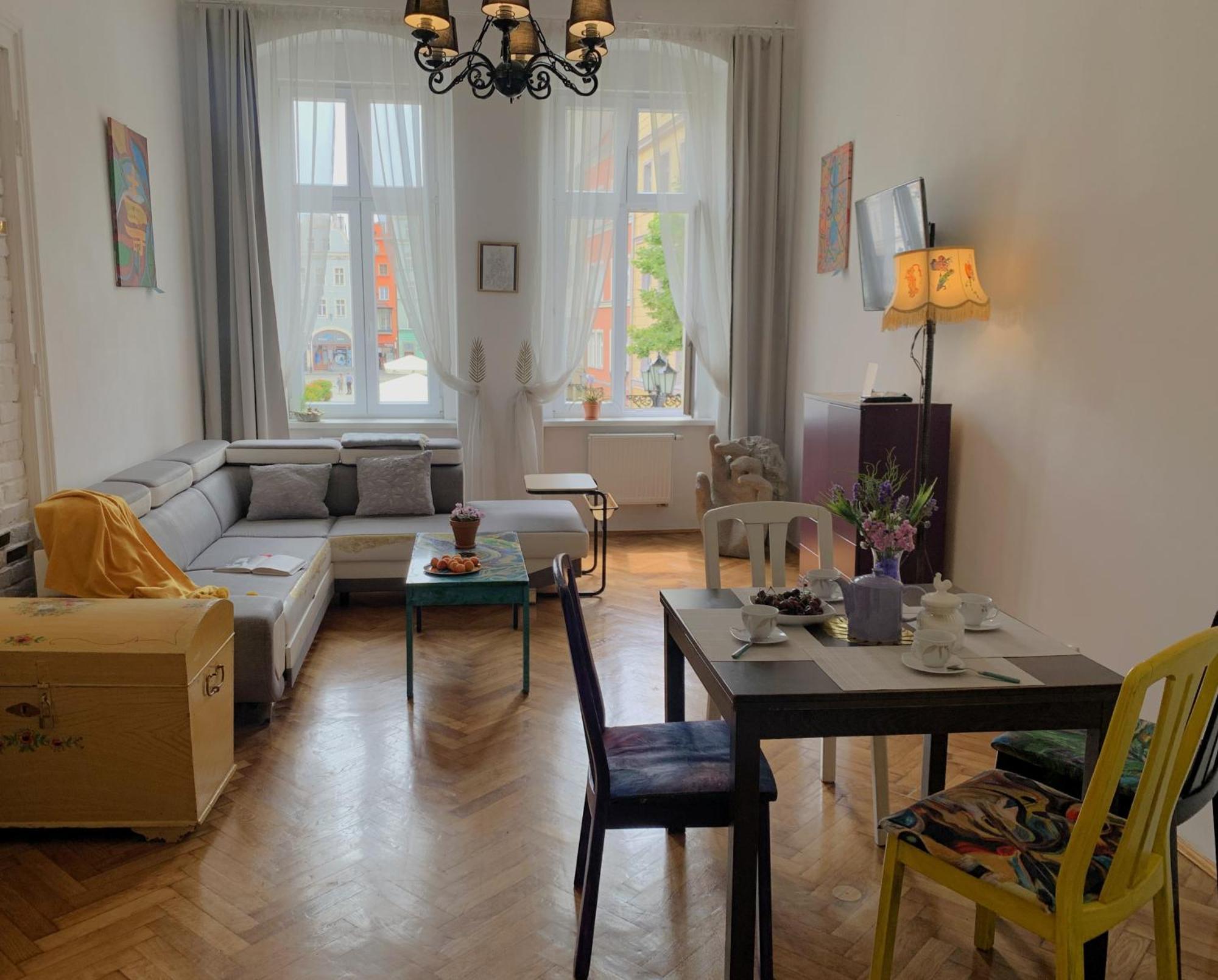 Rynekart Apartment Швидница Екстериор снимка