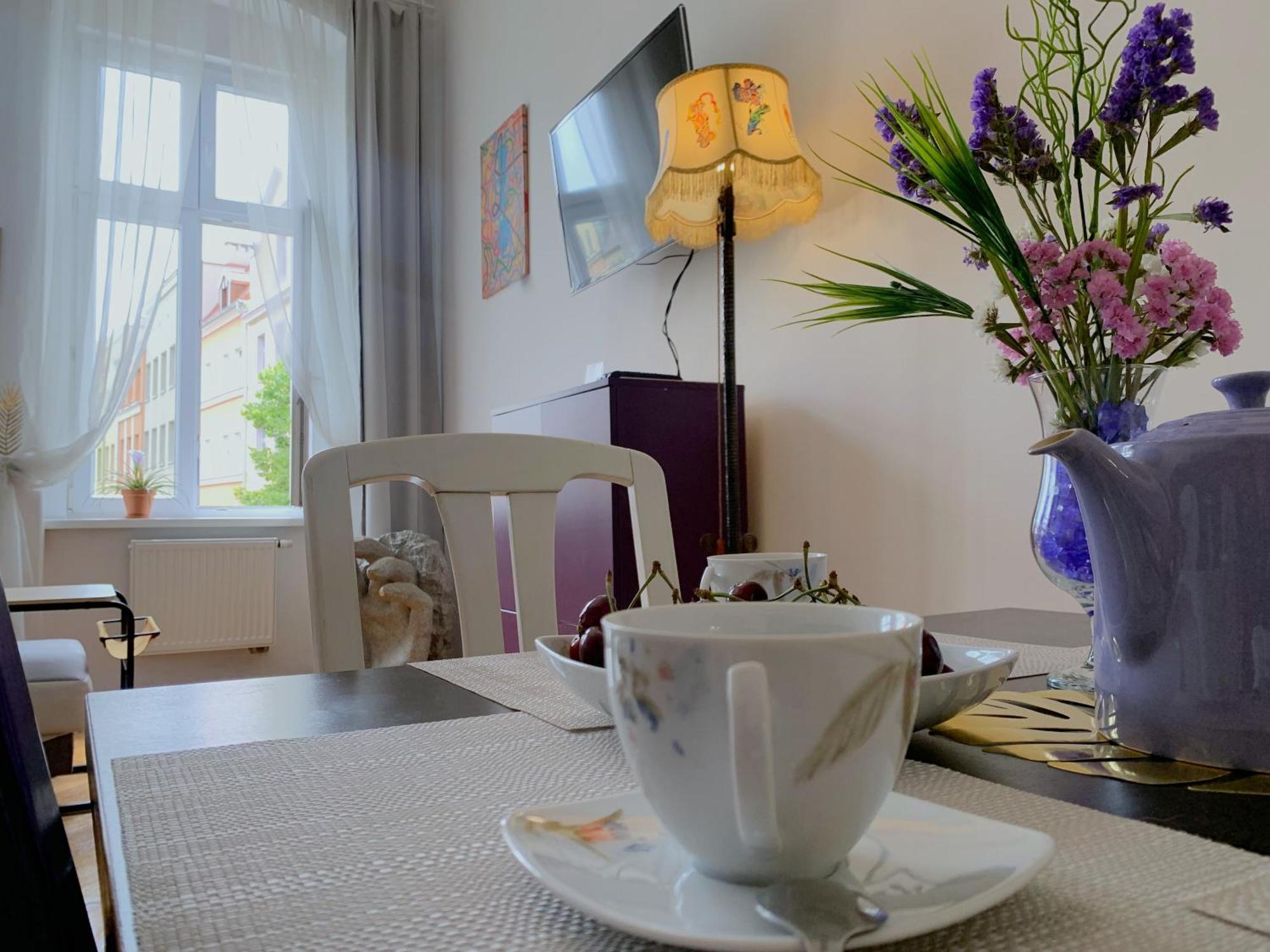 Rynekart Apartment Швидница Екстериор снимка